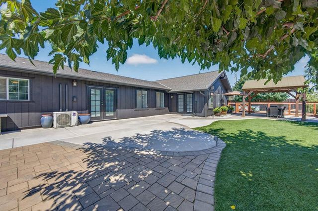 16935 Karen Road, Madera, CA 93636