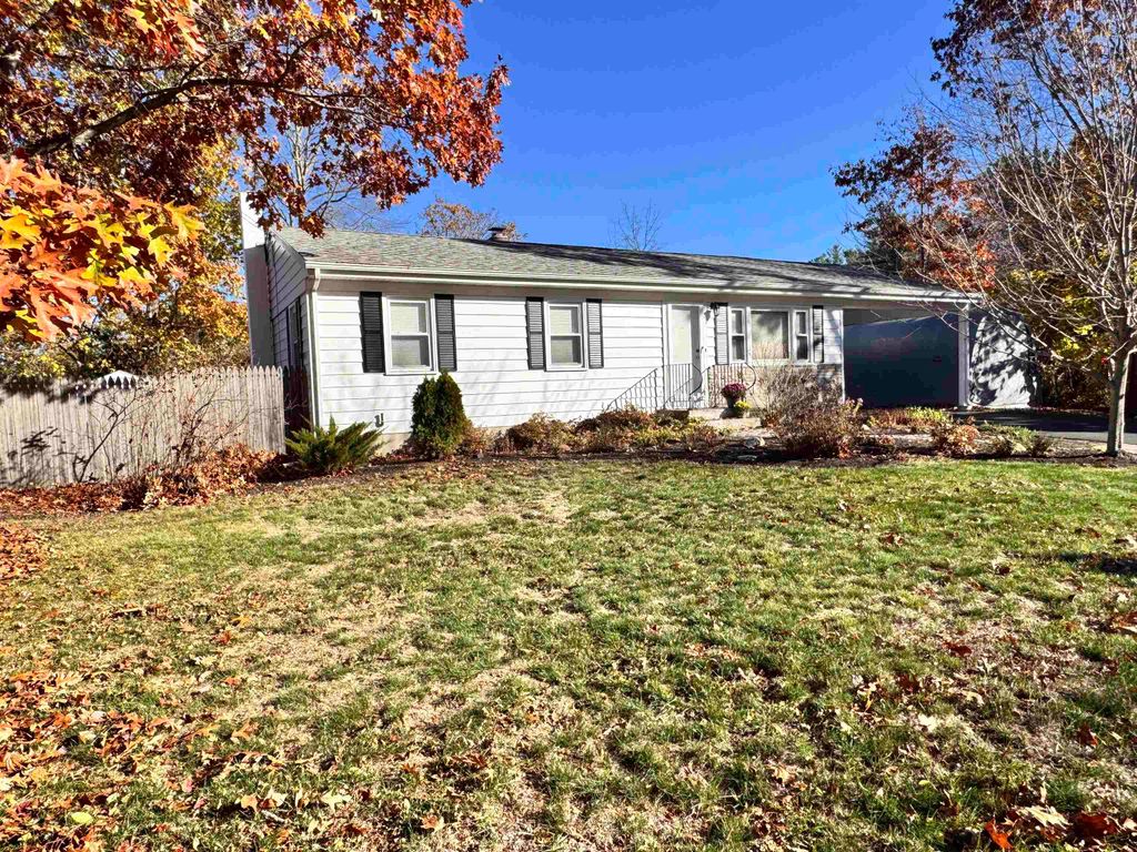 13 Guy Street, Somersworth, NH 03878