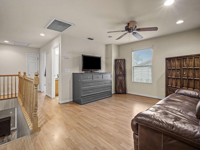 10893 Woolwich Way, Mather, CA 95655