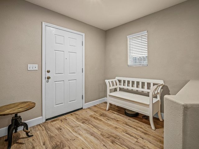 10893 Woolwich Way, Mather, CA 95655