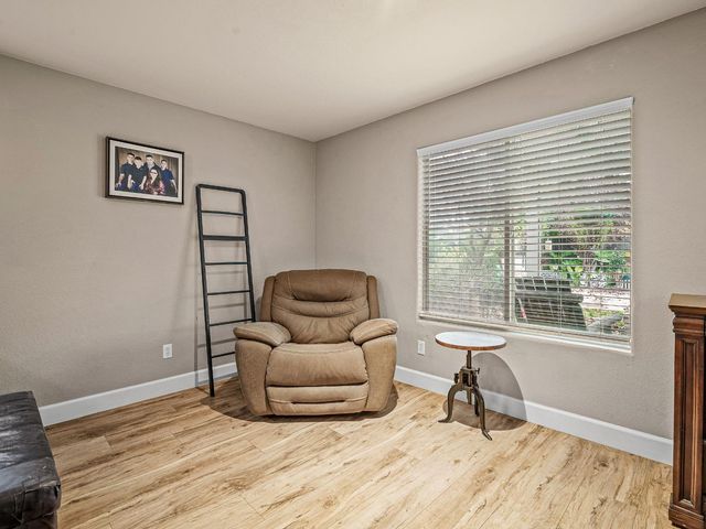 10893 Woolwich Way, Mather, CA 95655