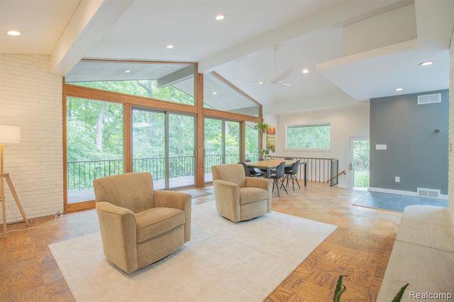 30795 Adair Court, Franklin, MI 48025