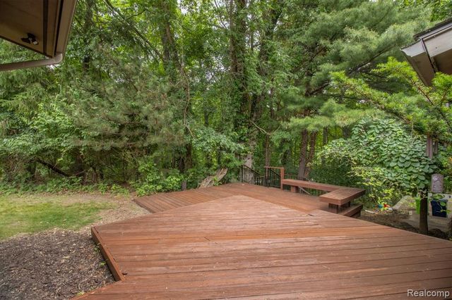 30795 Adair Court, Franklin, MI 48025