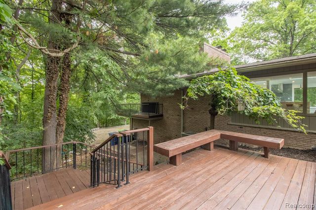 30795 Adair Court, Franklin, MI 48025