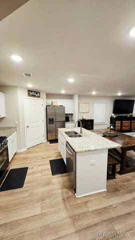 112 Kohn Drive, Millbrook, AL 36054