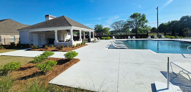 112 Kohn Drive, Millbrook, AL 36054