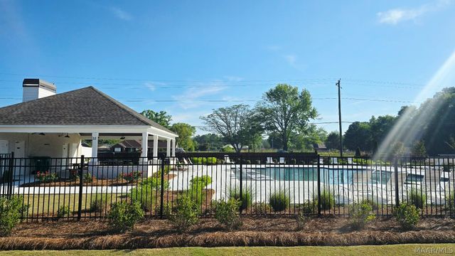 112 Kohn Drive, Millbrook, AL 36054