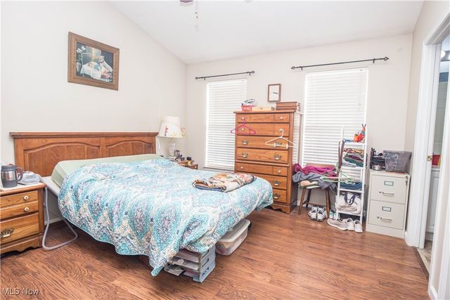 1138 Ledgestone Drive, Wadsworth, OH 44281