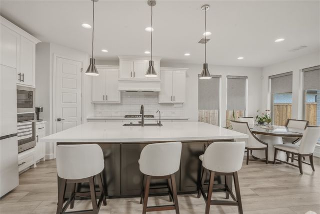 908 Maple Leaf Lane, Haslet, TX 76052