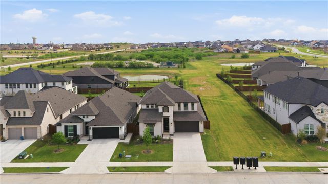 908 Maple Leaf Lane, Haslet, TX 76052