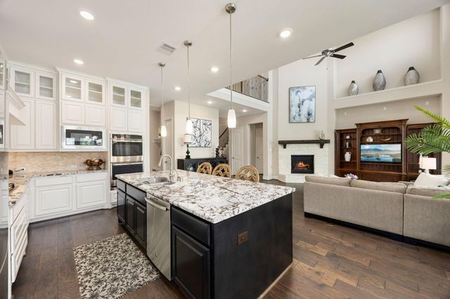 7046 N Savannah Run, Katy, TX 77493