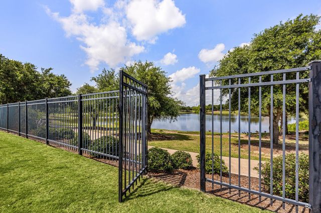 7046 N Savannah Run, Katy, TX 77493