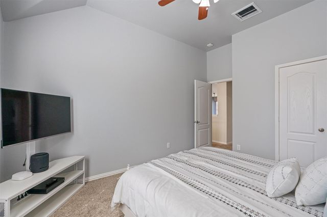 349 Lake Livingston DR, Georgetown, TX 78628