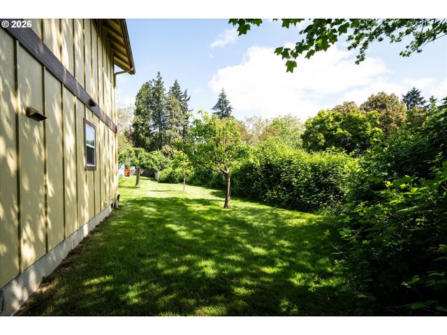 2615 MIMI St, Eugene, OR 97404