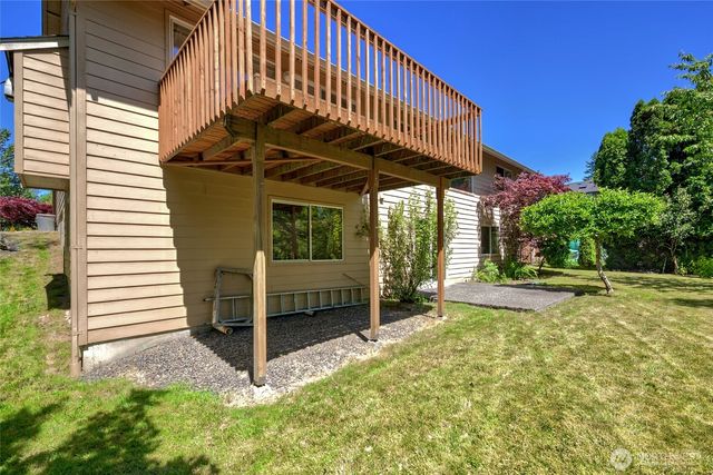 4026 205th Place SW, Lynnwood, WA 98036
