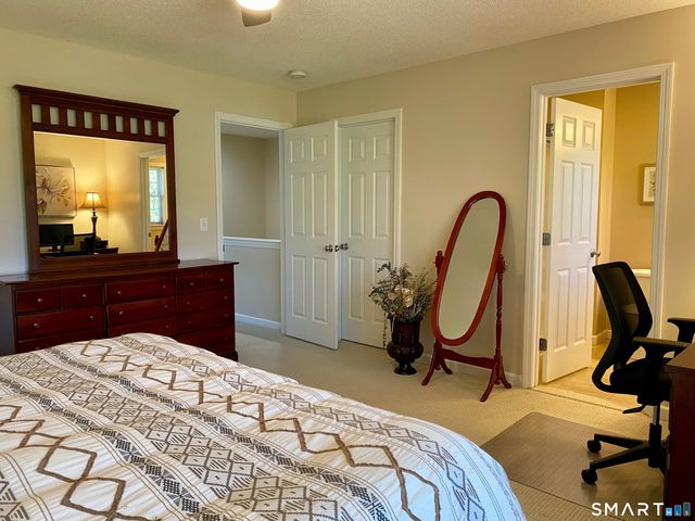 71 Gianna Drive 71, Manchester, CT 06040