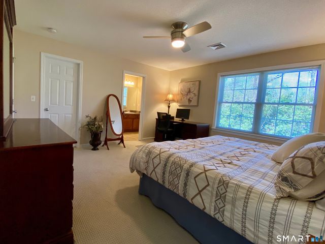 71 Gianna Drive 71, Manchester, CT 06040