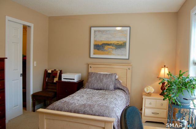 71 Gianna Drive 71, Manchester, CT 06040