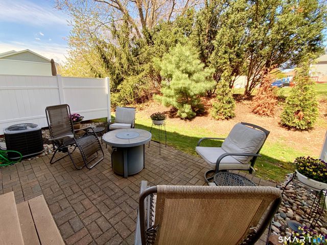 71 Gianna Drive 71, Manchester, CT 06040