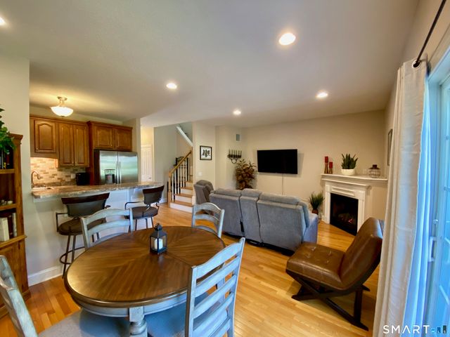 71 Gianna Drive 71, Manchester, CT 06040