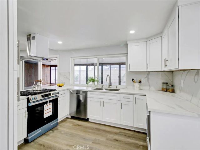 1675 E Cyrene, Carson, CA 90746