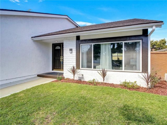 1675 E Cyrene, Carson, CA 90746