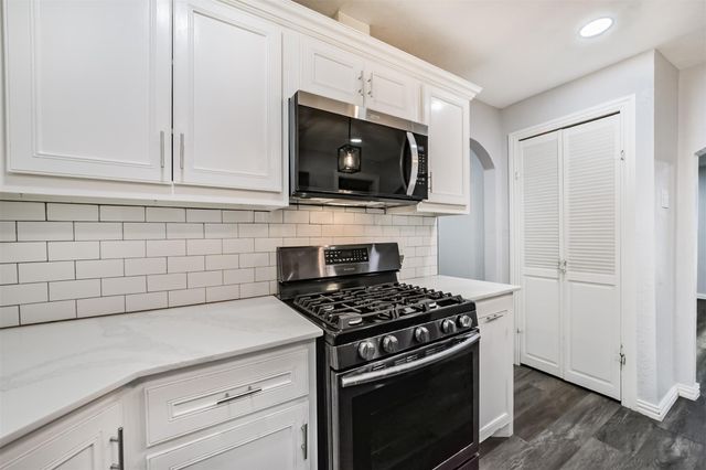 1206 Layton Street, Baytown, TX 77520