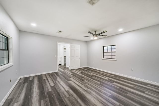 1206 Layton Street, Baytown, TX 77520
