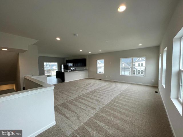 200 NORLAND KNOLL DR, Stephenson, VA 22656