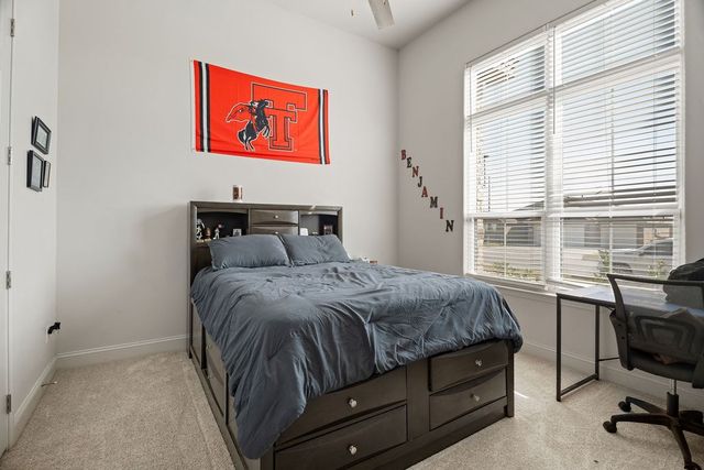 519 Stone Creek Dr, Coahoma, TX 79511