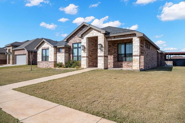 519 Stone Creek Dr, Coahoma, TX 79511