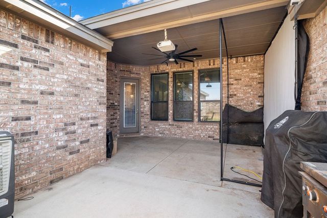 519 Stone Creek Dr, Coahoma, TX 79511