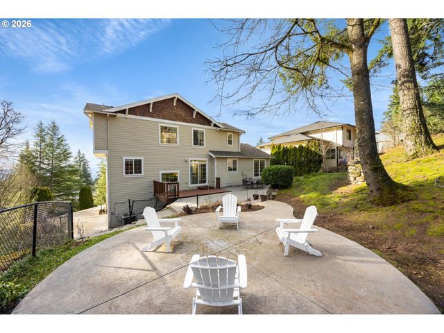 10248 Se NICOLE Loop, Happy Valley, OR 97086