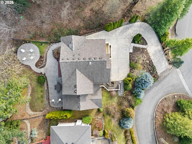 10248 Se NICOLE Loop, Happy Valley, OR 97086