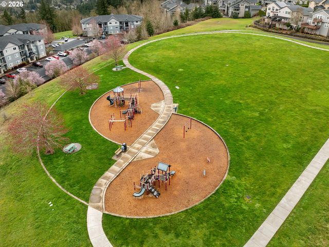 10248 Se NICOLE Loop, Happy Valley, OR 97086