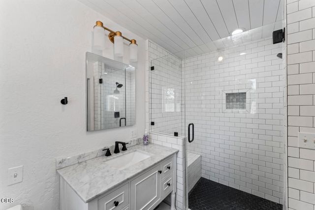 235 Larkin Road, Grants Pass, OR 97527