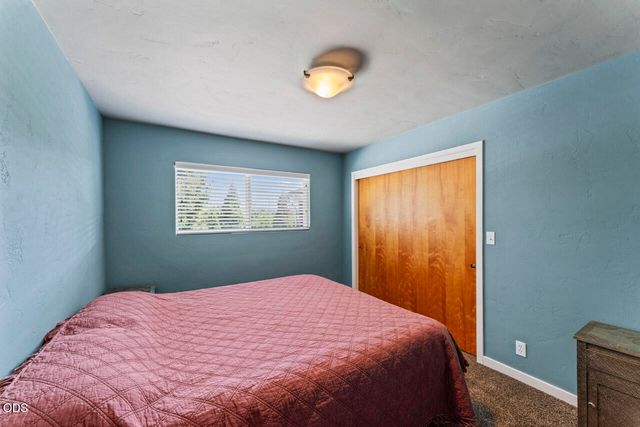 235 Larkin Road, Grants Pass, OR 97527