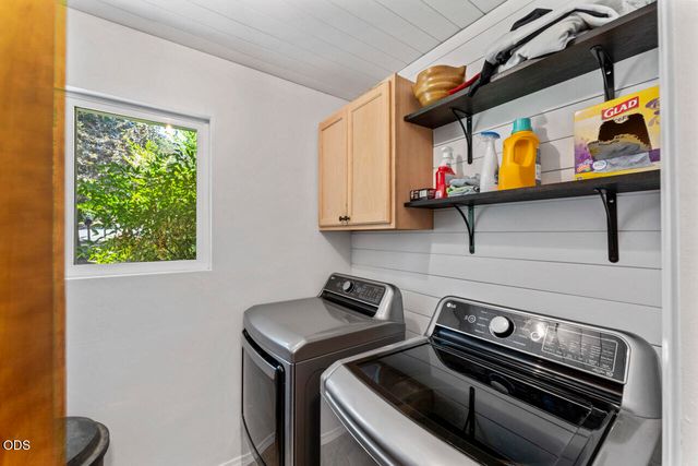 235 Larkin Road, Grants Pass, OR 97527