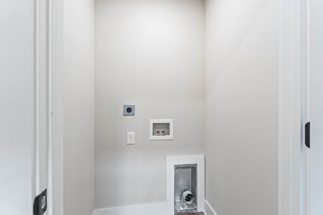 491 S Happy Hollow, Fayetteville, AR 72701