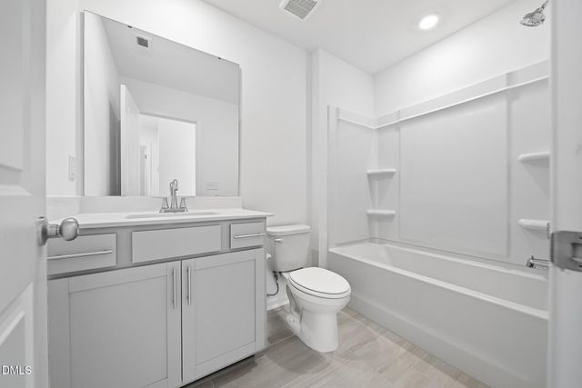293 Beachcomber Drive, Lillington, NC 27546