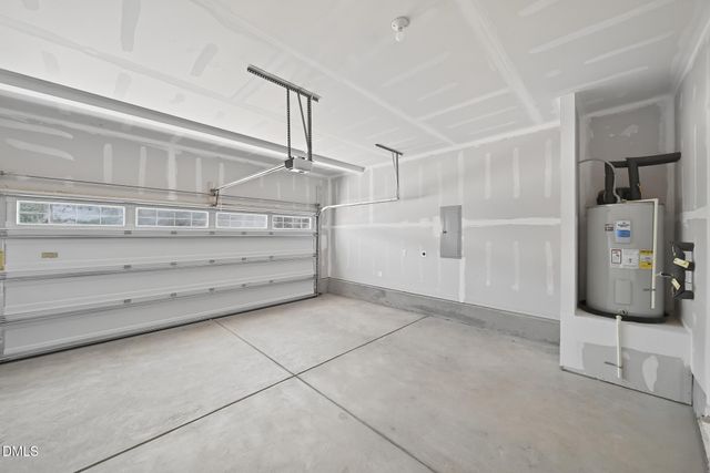 293 Beachcomber Drive, Lillington, NC 27546