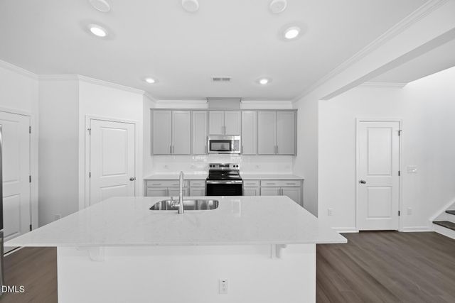 293 Beachcomber Drive, Lillington, NC 27546