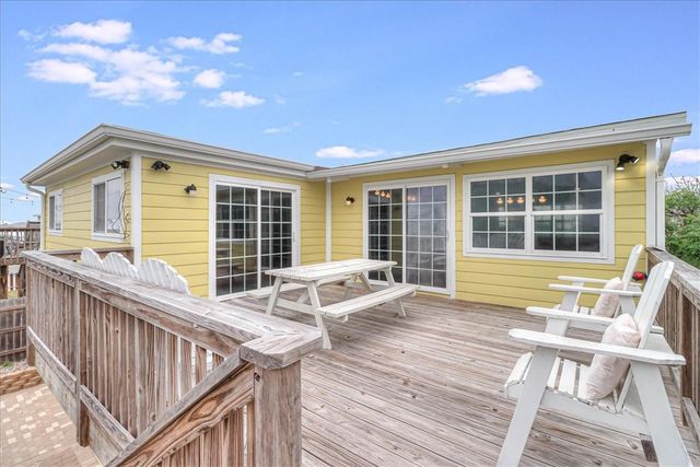 622 N Palimino Dr, Port Aransas, TX 78373