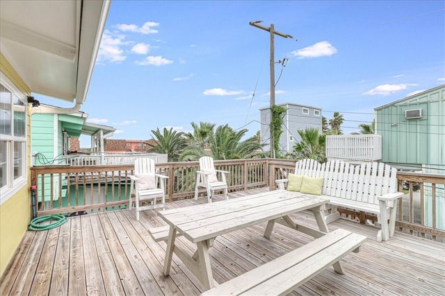 622 N Palimino Dr, Port Aransas, TX 78373