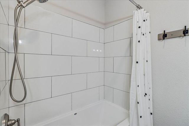 622 N Palimino Dr, Port Aransas, TX 78373