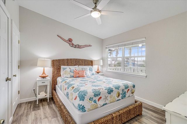 622 N Palimino Dr, Port Aransas, TX 78373