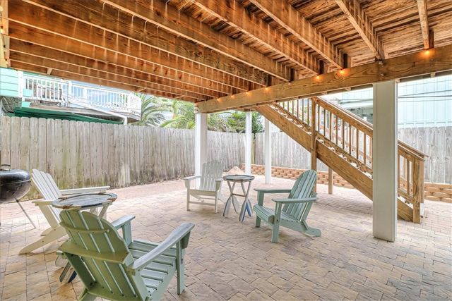 622 N Palimino Dr, Port Aransas, TX 78373