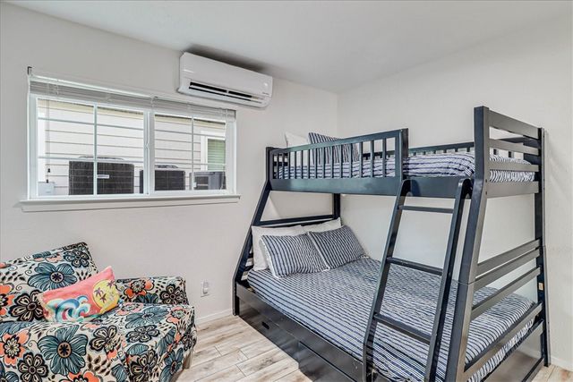 622 N Palimino Dr, Port Aransas, TX 78373