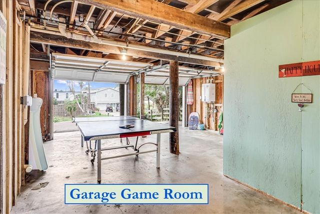 622 N Palimino Dr, Port Aransas, TX 78373