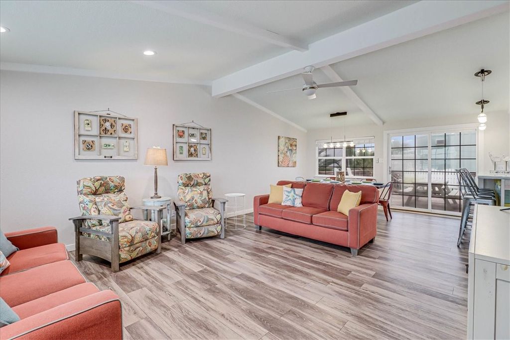 622 N Palimino Dr, Port Aransas, TX 78373 — photo 3